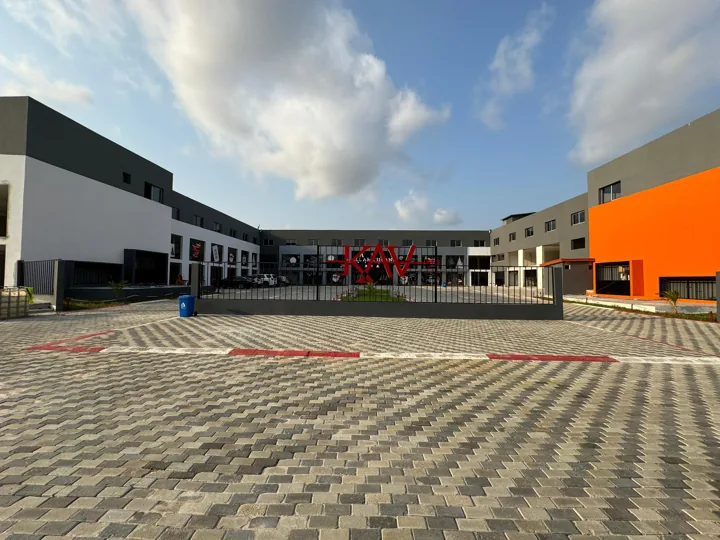 Centre Commercial KAV · vue 07